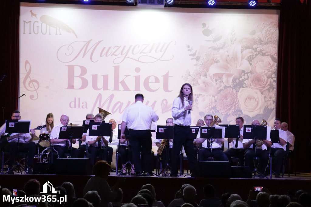 Fotorelacja: Koncert MUZYCZNY BUKIET DLA MAMY w Koziegłowach