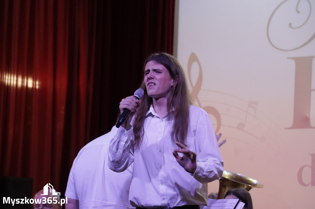 Fotorelacja: Koncert MUZYCZNY BUKIET DLA MAMY w Koziegłowach