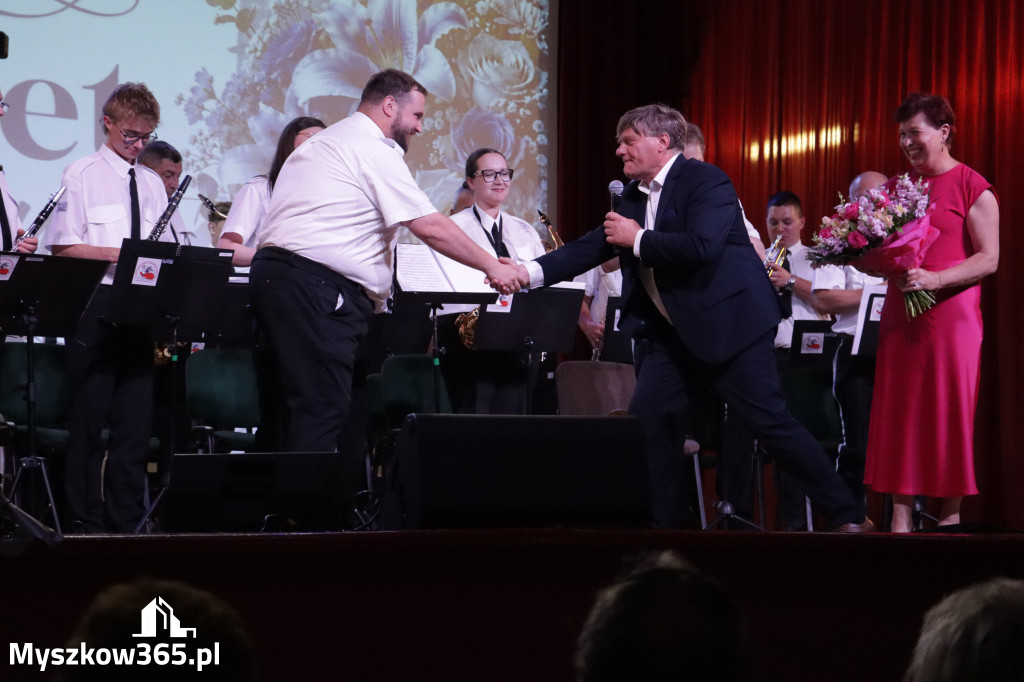 Fotorelacja: Koncert MUZYCZNY BUKIET DLA MAMY w Koziegłowach