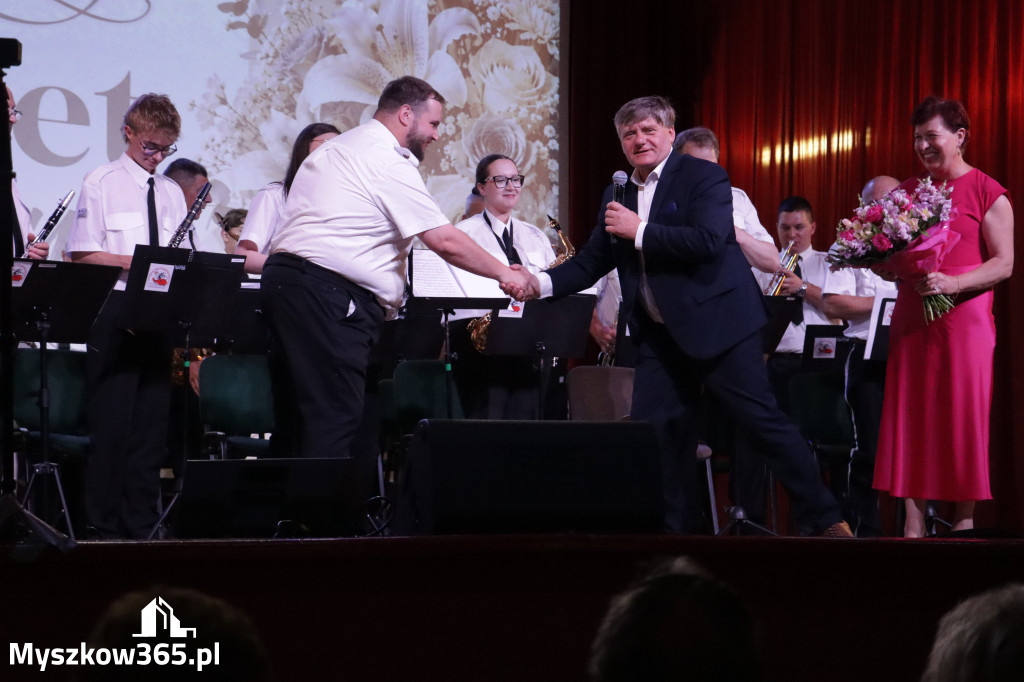 Fotorelacja: Koncert MUZYCZNY BUKIET DLA MAMY w Koziegłowach