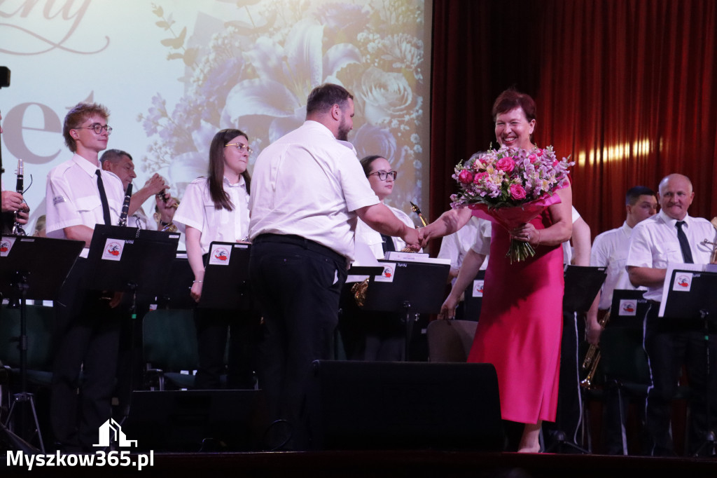 Fotorelacja: Koncert MUZYCZNY BUKIET DLA MAMY w Koziegłowach