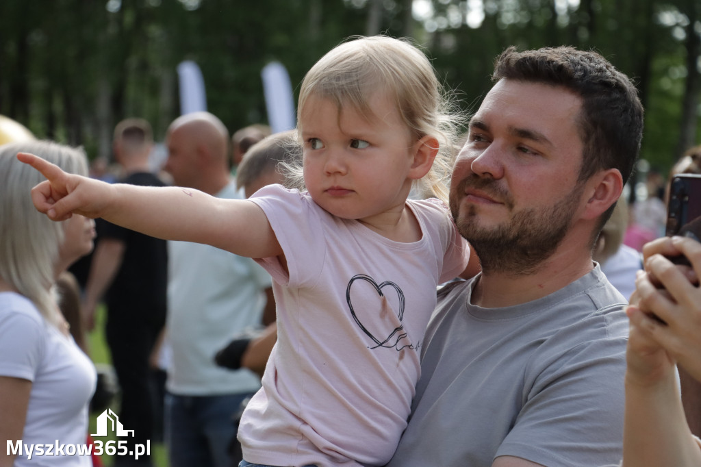 Fotorelacja: Miejski Dzień Dziecka w Myszkowie