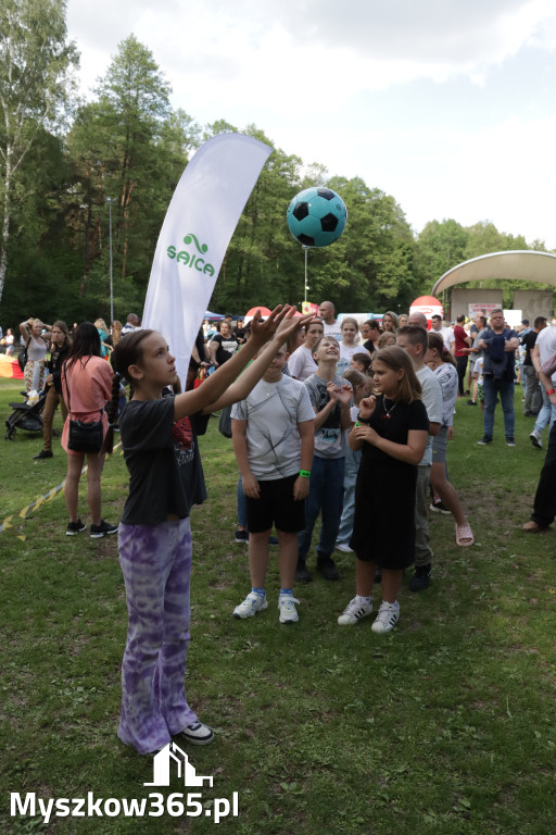 Fotorelacja: Miejski Dzień Dziecka w Myszkowie