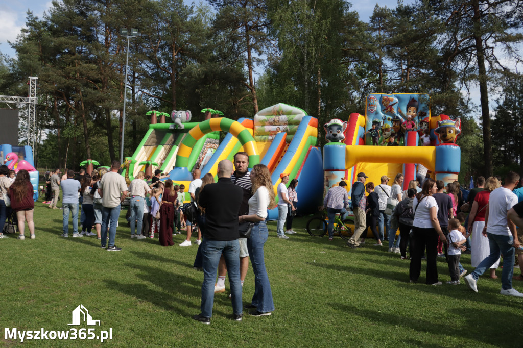 Fotorelacja: Miejski Dzień Dziecka w Myszkowie