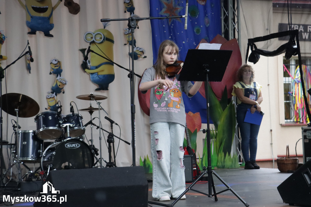 Fotorelacja: Gminny Dzień Dziecka w Poraju