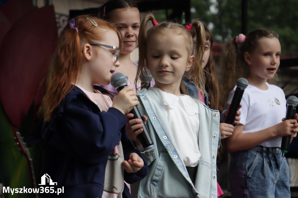 Fotorelacja: Gminny Dzień Dziecka w Poraju