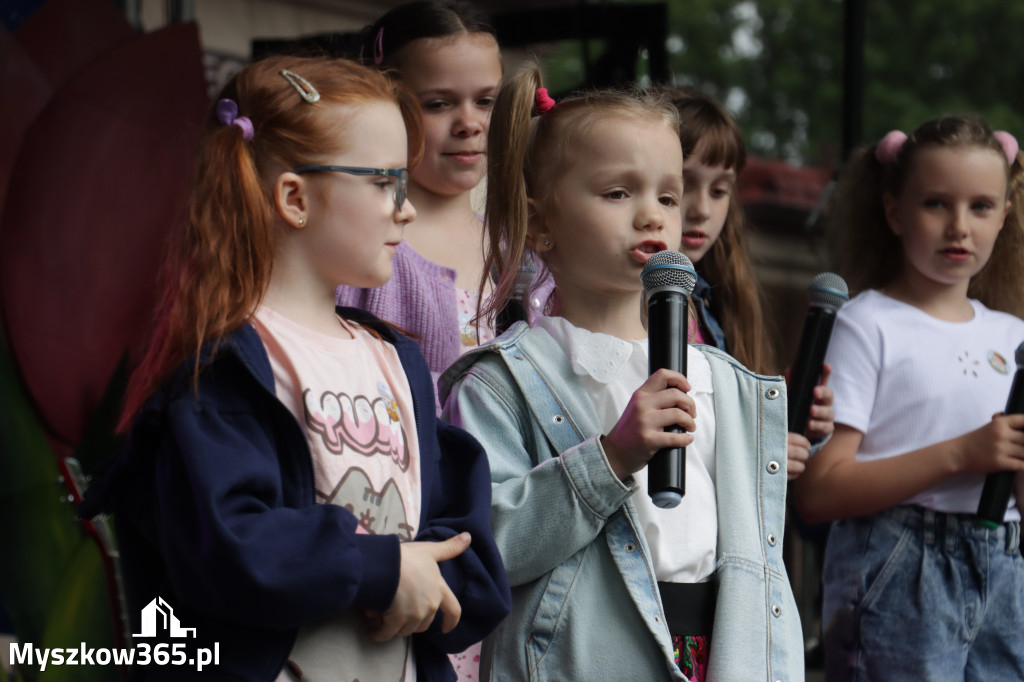 Fotorelacja: Gminny Dzień Dziecka w Poraju