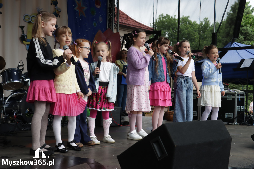 Fotorelacja: Gminny Dzień Dziecka w Poraju