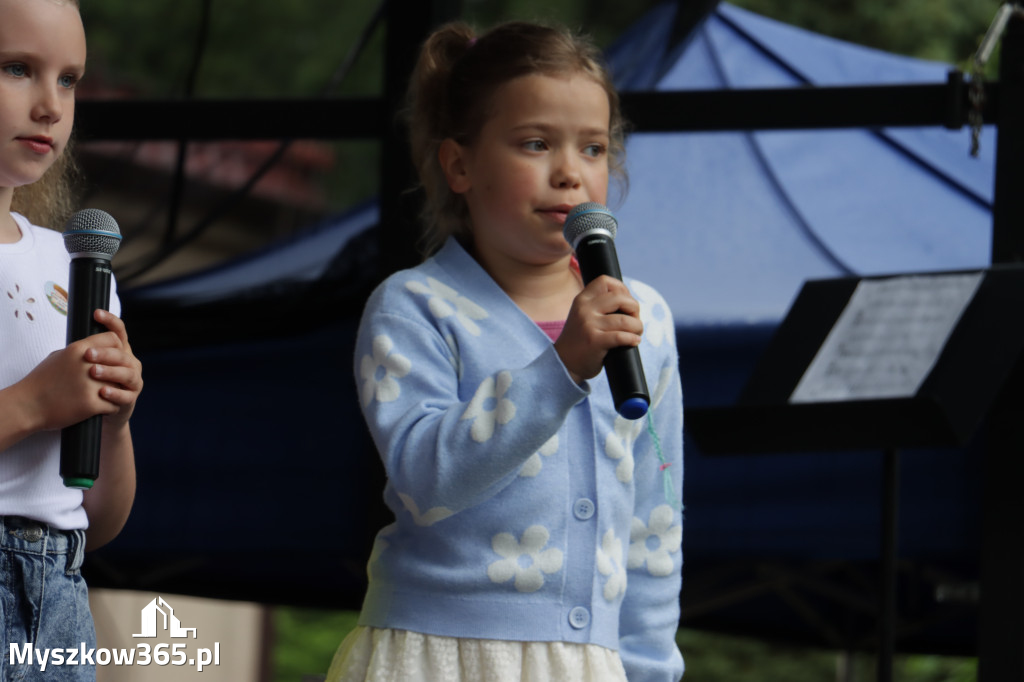 Fotorelacja: Gminny Dzień Dziecka w Poraju