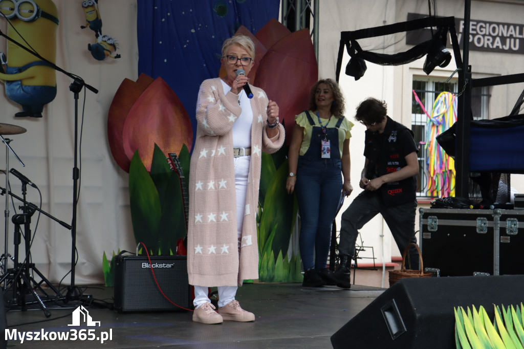 Fotorelacja: Gminny Dzień Dziecka w Poraju