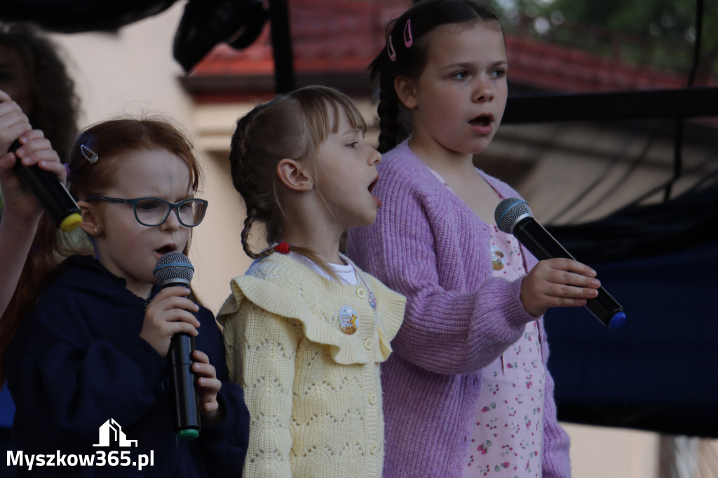 Fotorelacja: Gminny Dzień Dziecka w Poraju