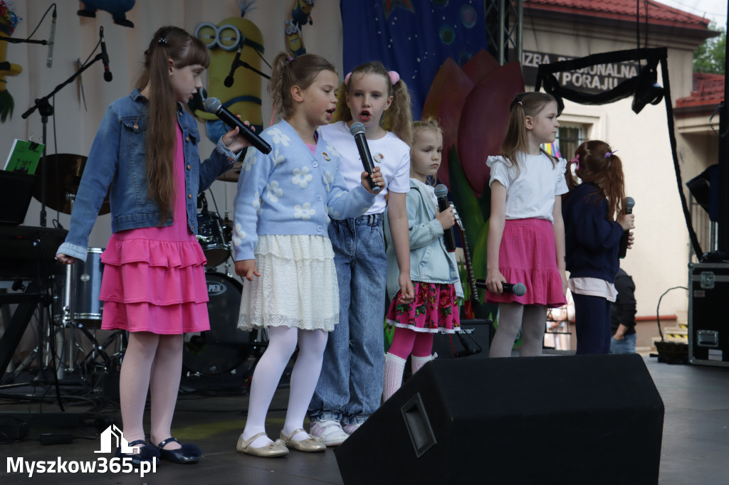 Fotorelacja: Gminny Dzień Dziecka w Poraju