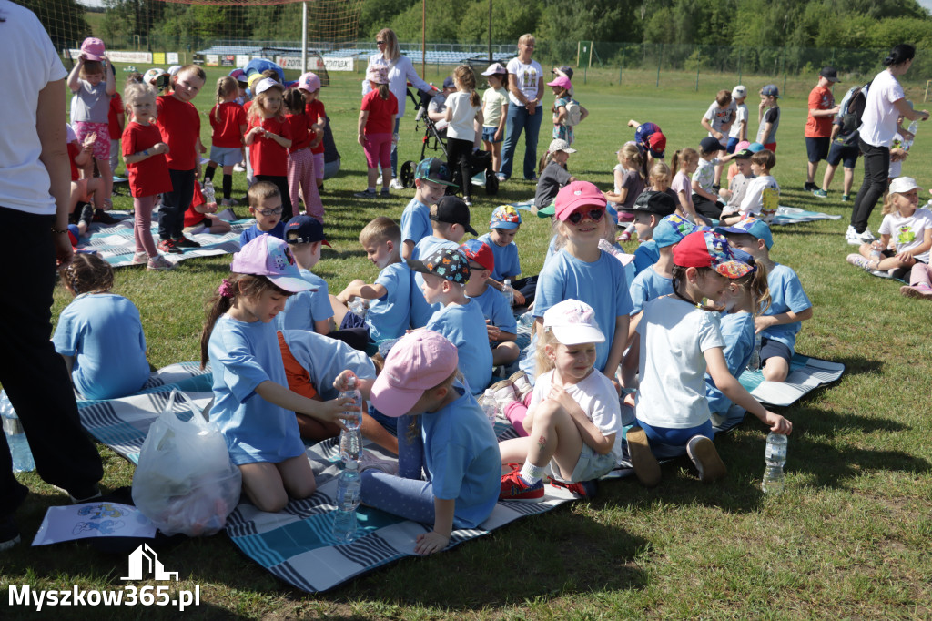 Fotorelacja I: Gminna Spartakiada Przedszkolaków w Poraju