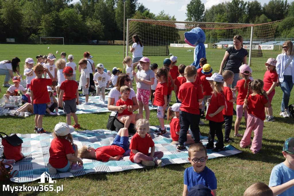 Fotorelacja I: Gminna Spartakiada Przedszkolaków w Poraju