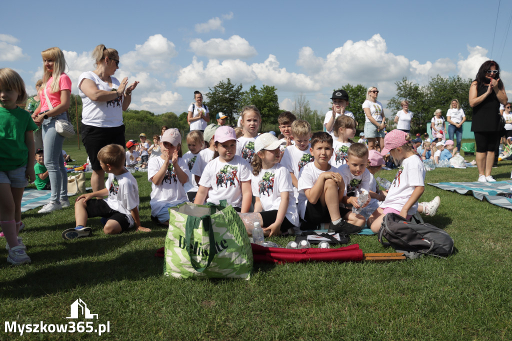 Fotorelacja I: Gminna Spartakiada Przedszkolaków w Poraju