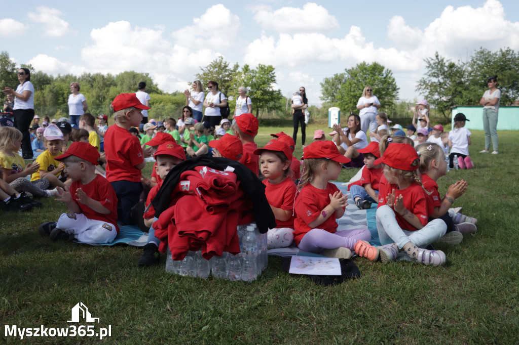 Fotorelacja I: Gminna Spartakiada Przedszkolaków w Poraju