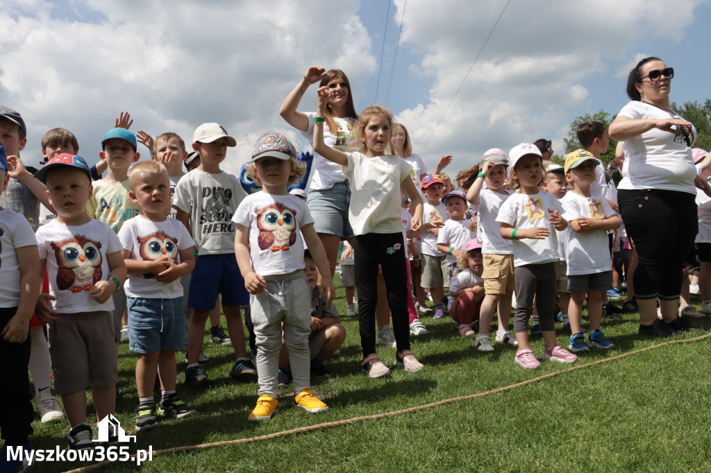 Fotorelacja II: Gminna Spartakiada Przedszkolaków w Poraju