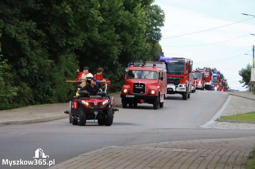 Fotorelacja: Uroczyste Walne Zgromadzenie z okazji zbliżającego się Jubileuszu OSP Rzeniszów