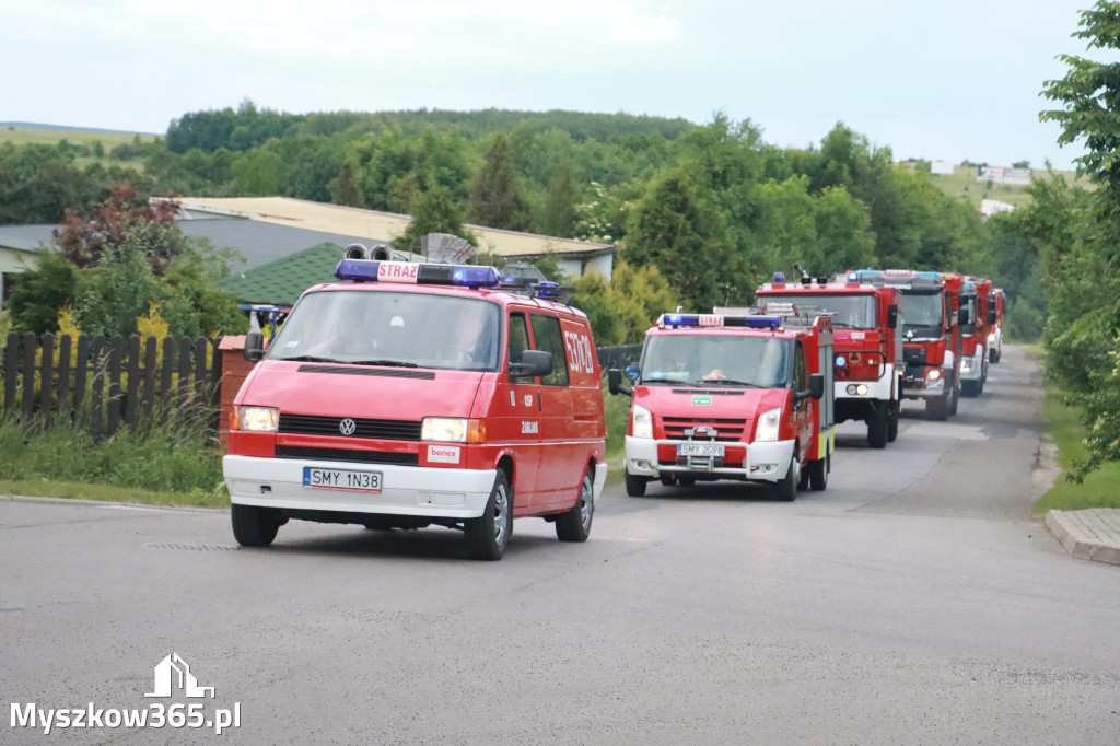 Fotorelacja: Uroczyste Walne Zgromadzenie z okazji zbliżającego się Jubileuszu OSP Rzeniszów