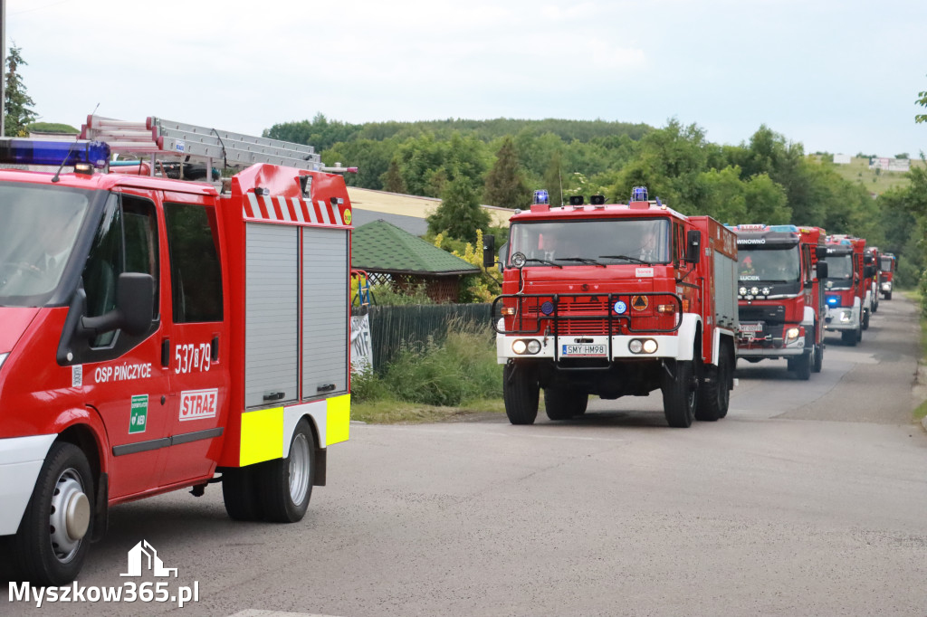 Fotorelacja: Uroczyste Walne Zgromadzenie z okazji zbliżającego się Jubileuszu OSP Rzeniszów