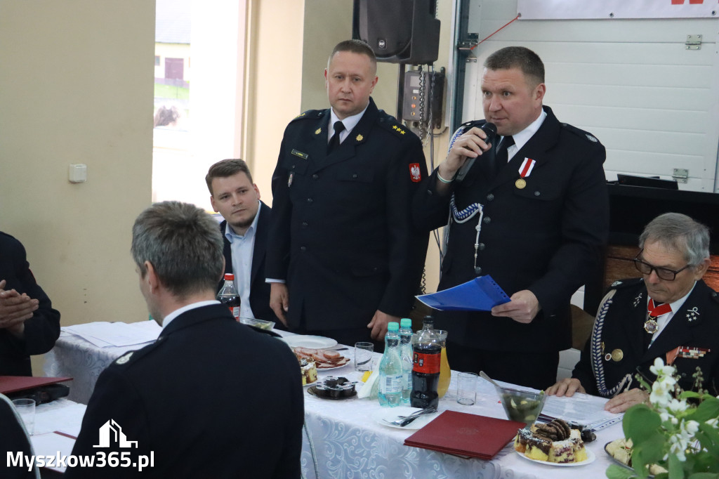 Fotorelacja: Uroczyste Walne Zgromadzenie z okazji zbliżającego się Jubileuszu OSP Rzeniszów