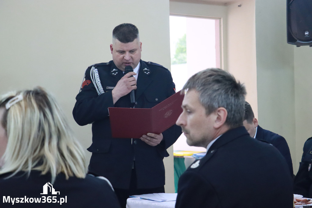 Fotorelacja: Uroczyste Walne Zgromadzenie z okazji zbliżającego się Jubileuszu OSP Rzeniszów