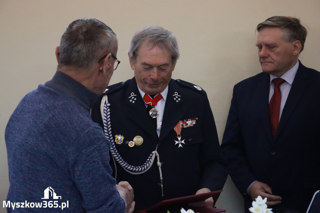 Fotorelacja: Uroczyste Walne Zgromadzenie z okazji zbliżającego się Jubileuszu OSP Rzeniszów