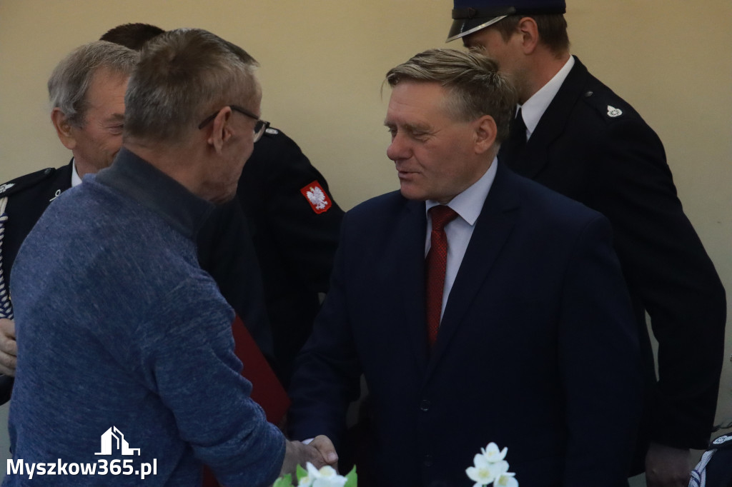 Fotorelacja: Uroczyste Walne Zgromadzenie z okazji zbliżającego się Jubileuszu OSP Rzeniszów