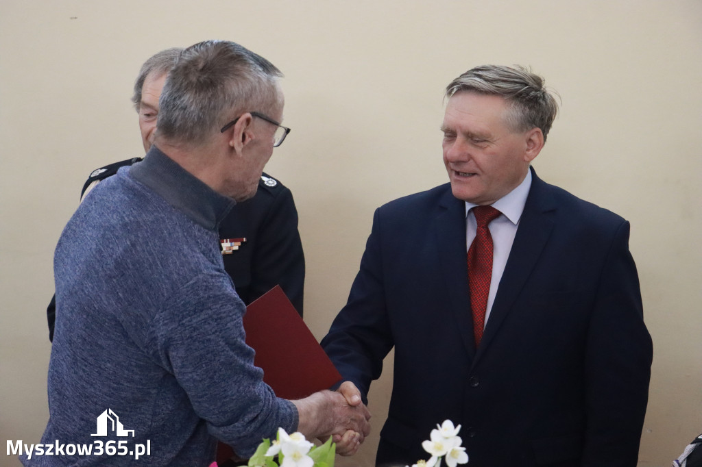 Fotorelacja: Uroczyste Walne Zgromadzenie z okazji zbliżającego się Jubileuszu OSP Rzeniszów
