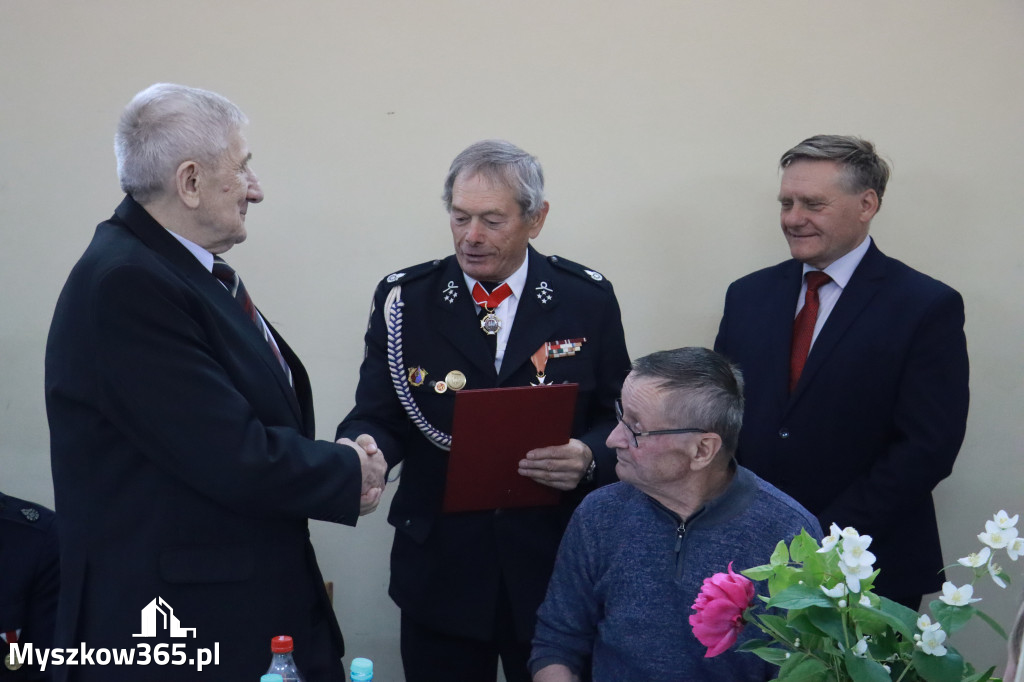 Fotorelacja: Uroczyste Walne Zgromadzenie z okazji zbliżającego się Jubileuszu OSP Rzeniszów