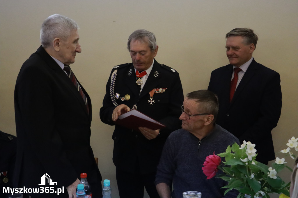 Fotorelacja: Uroczyste Walne Zgromadzenie z okazji zbliżającego się Jubileuszu OSP Rzeniszów
