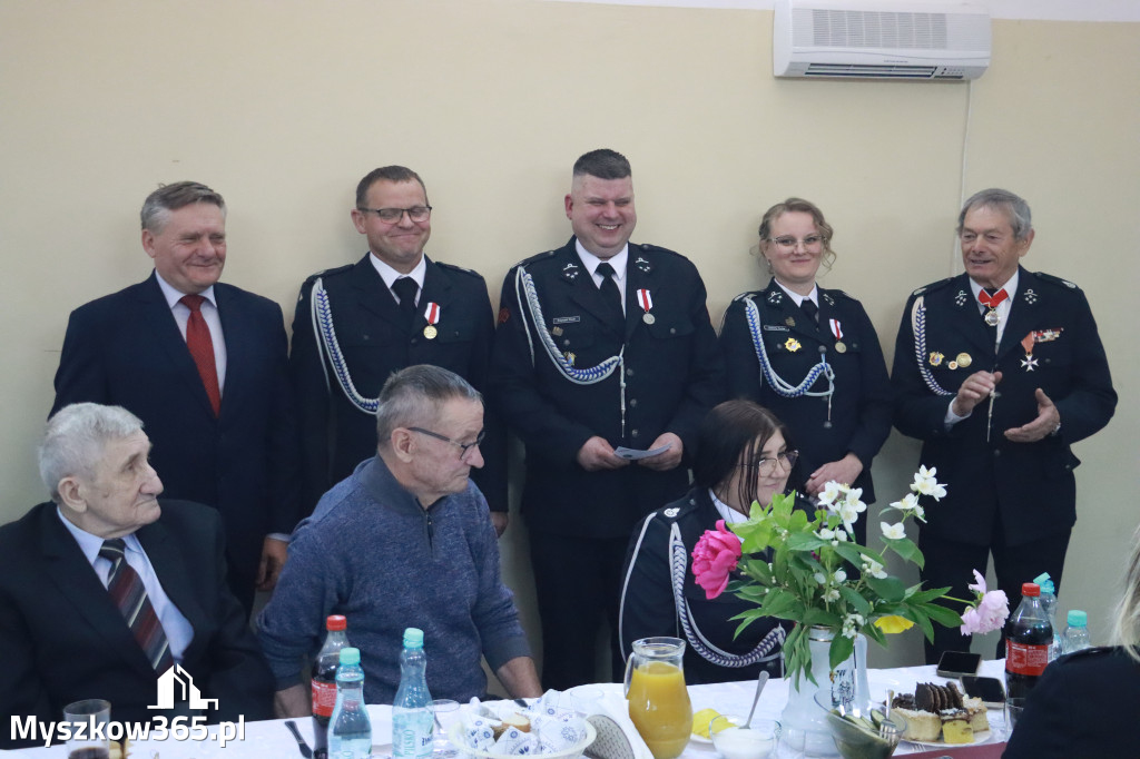 Fotorelacja: Uroczyste Walne Zgromadzenie z okazji zbliżającego się Jubileuszu OSP Rzeniszów