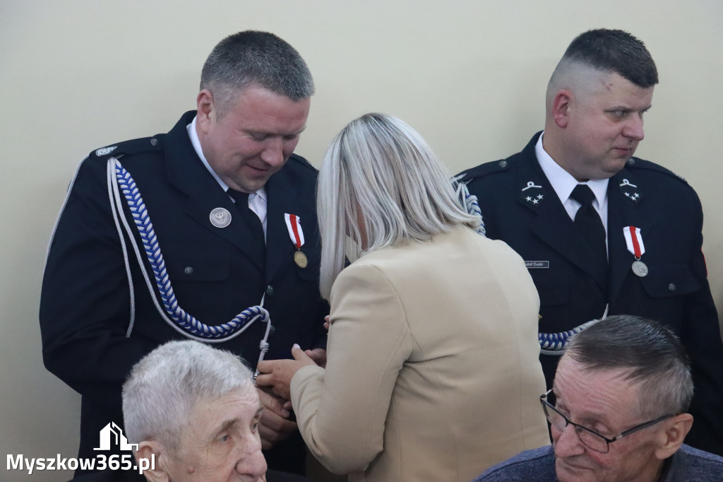 Fotorelacja: Uroczyste Walne Zgromadzenie z okazji zbliżającego się Jubileuszu OSP Rzeniszów