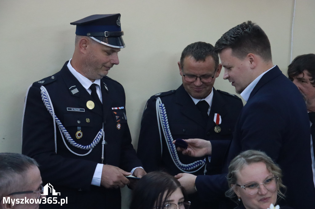 Fotorelacja: Uroczyste Walne Zgromadzenie z okazji zbliżającego się Jubileuszu OSP Rzeniszów