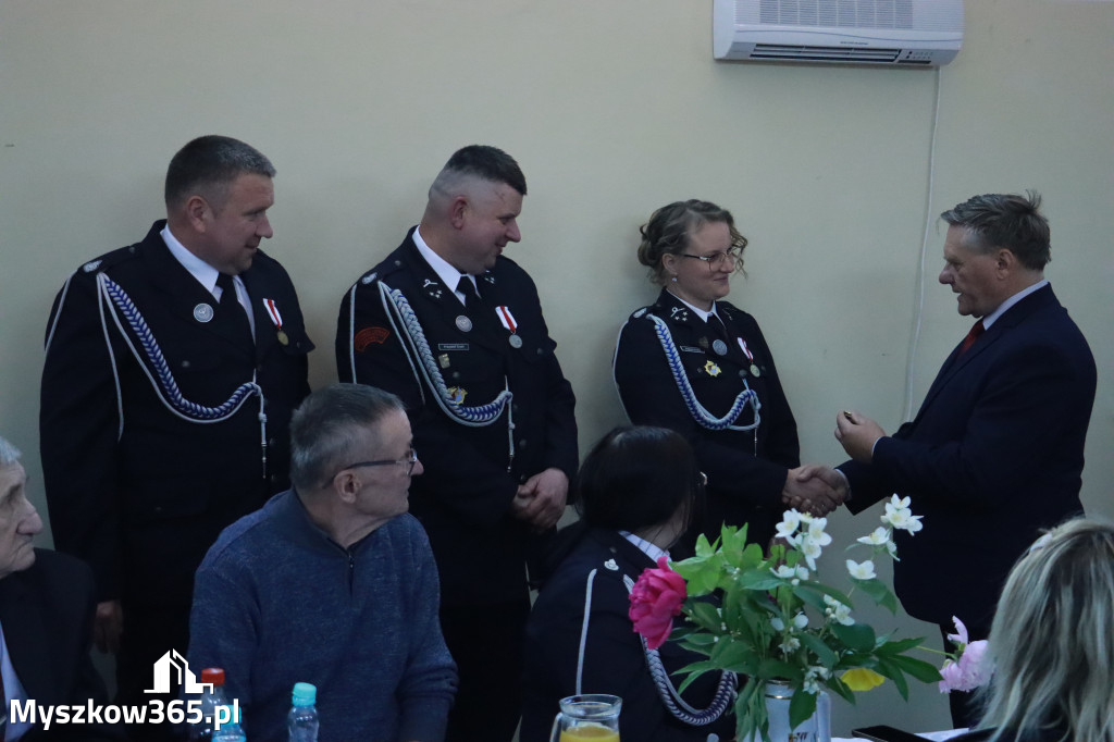Fotorelacja: Uroczyste Walne Zgromadzenie z okazji zbliżającego się Jubileuszu OSP Rzeniszów