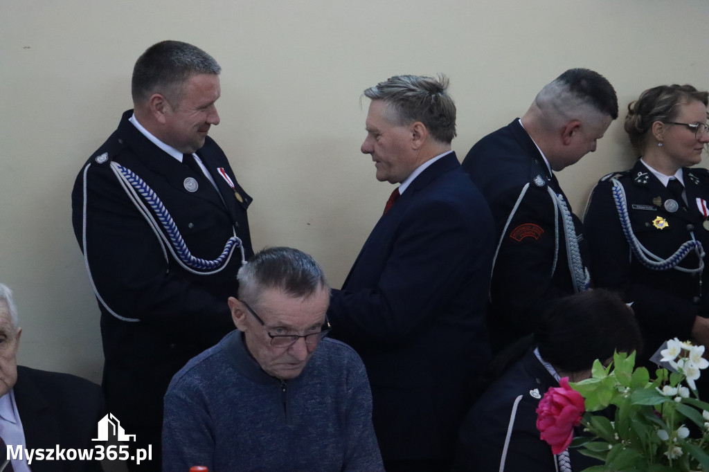 Fotorelacja: Uroczyste Walne Zgromadzenie z okazji zbliżającego się Jubileuszu OSP Rzeniszów