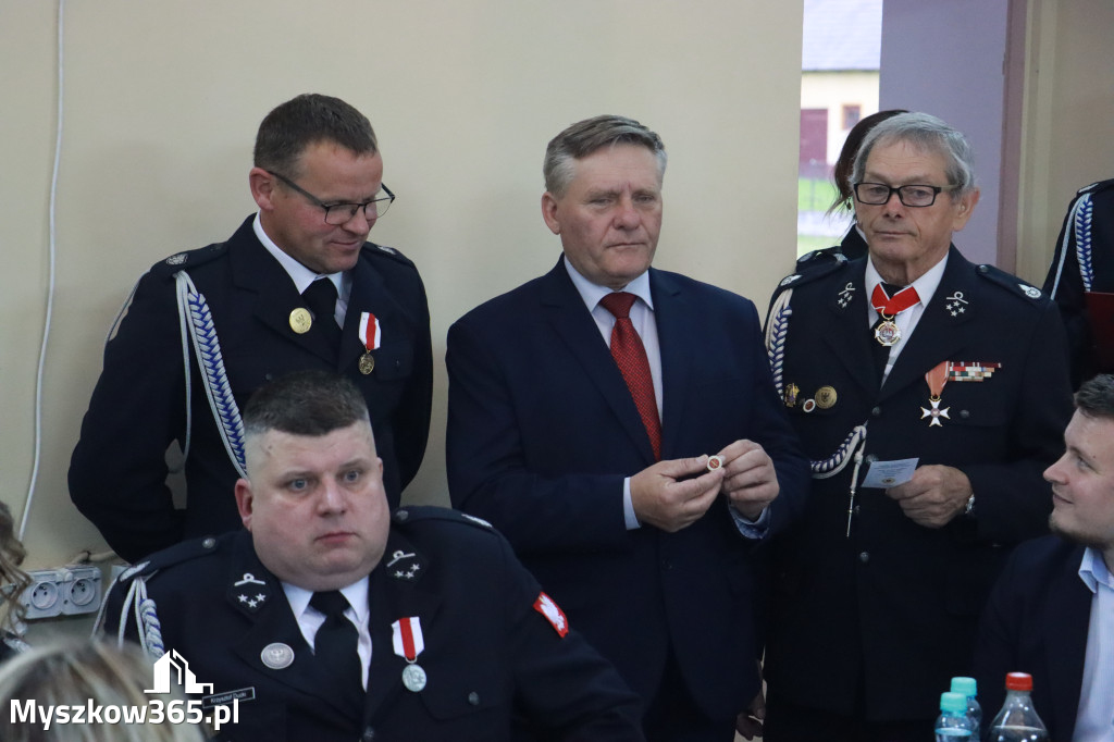 Fotorelacja: Uroczyste Walne Zgromadzenie z okazji zbliżającego się Jubileuszu OSP Rzeniszów