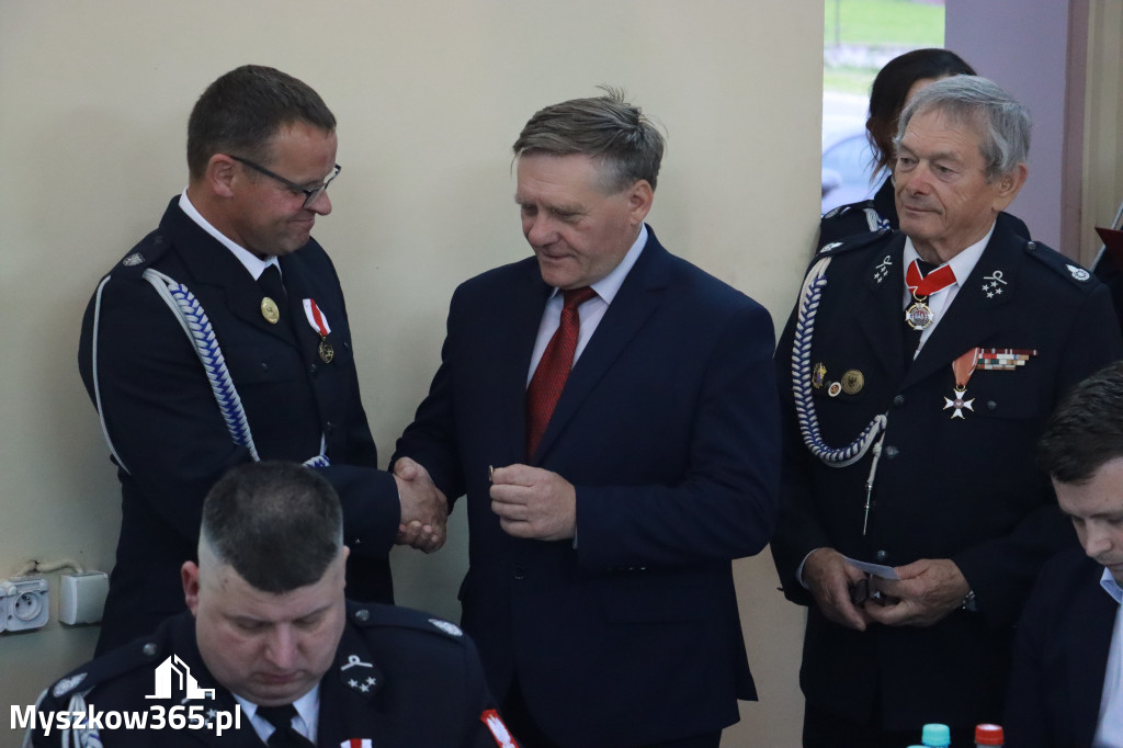 Fotorelacja: Uroczyste Walne Zgromadzenie z okazji zbliżającego się Jubileuszu OSP Rzeniszów