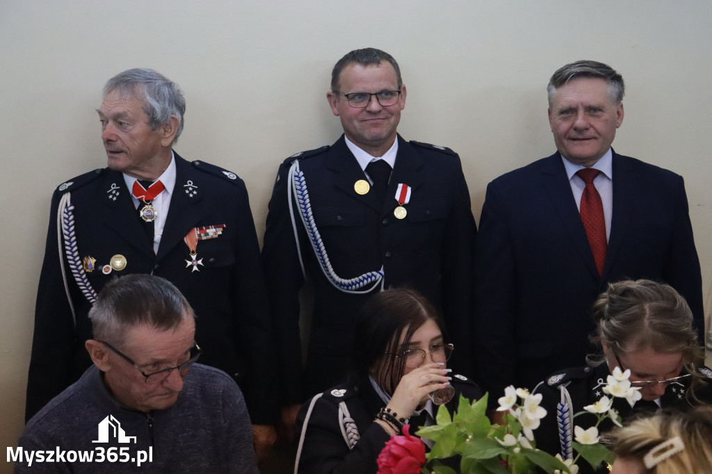 Fotorelacja: Uroczyste Walne Zgromadzenie z okazji zbliżającego się Jubileuszu OSP Rzeniszów