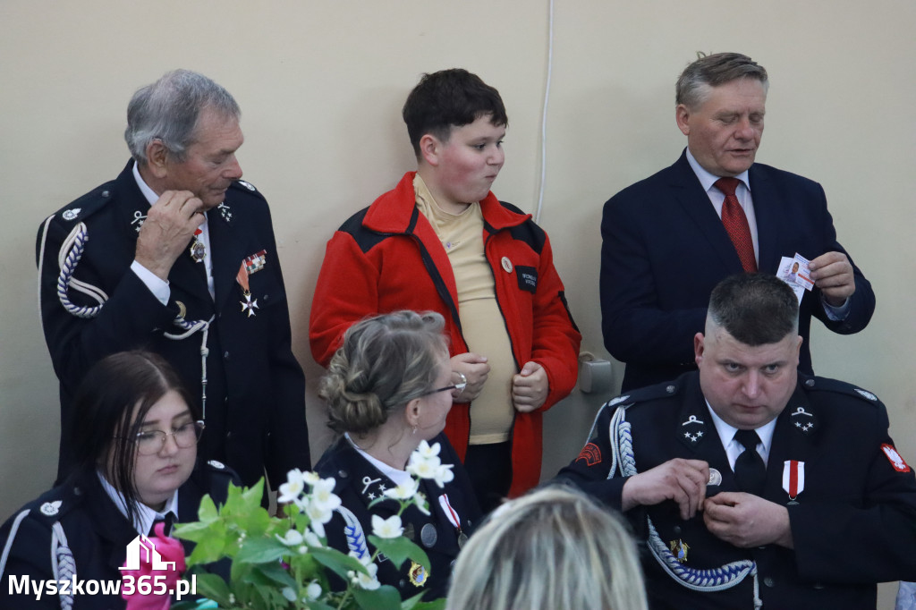 Fotorelacja: Uroczyste Walne Zgromadzenie z okazji zbliżającego się Jubileuszu OSP Rzeniszów
