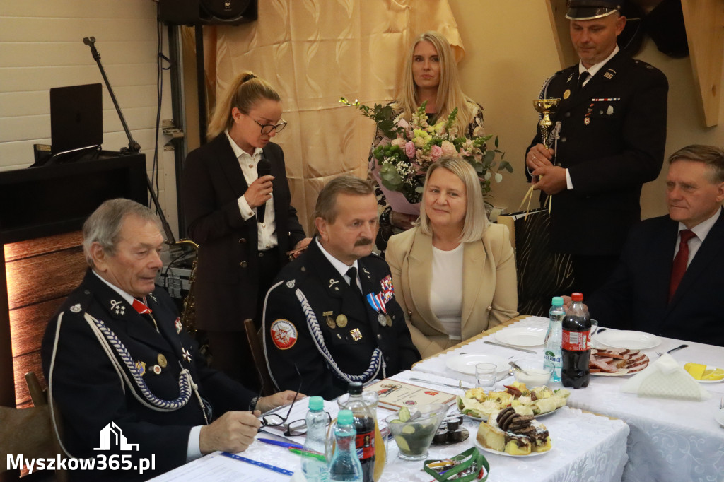 Fotorelacja: Uroczyste Walne Zgromadzenie z okazji zbliżającego się Jubileuszu OSP Rzeniszów