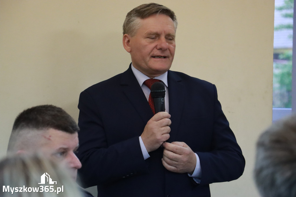 Fotorelacja: Uroczyste Walne Zgromadzenie z okazji zbliżającego się Jubileuszu OSP Rzeniszów