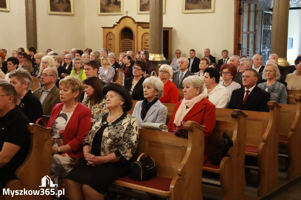 Fotorelacja I: Jubileusz 80-lecia Liceum Ogólnokształcącego w Koziegłowach