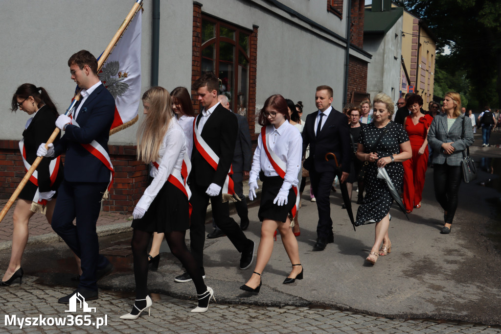 Fotorelacja I: Jubileusz 80-lecia Liceum Ogólnokształcącego w Koziegłowach