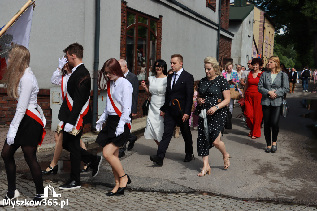 Fotorelacja I: Jubileusz 80-lecia Liceum Ogólnokształcącego w Koziegłowach