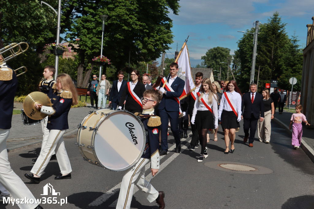 Fotorelacja I: Jubileusz 80-lecia Liceum Ogólnokształcącego w Koziegłowach