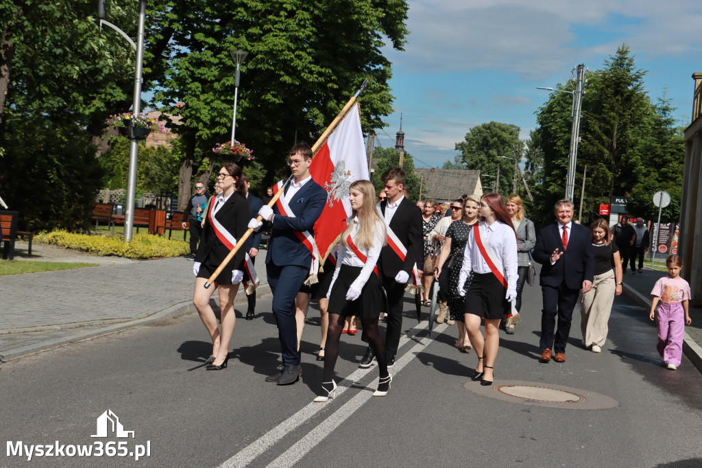 Fotorelacja I: Jubileusz 80-lecia Liceum Ogólnokształcącego w Koziegłowach