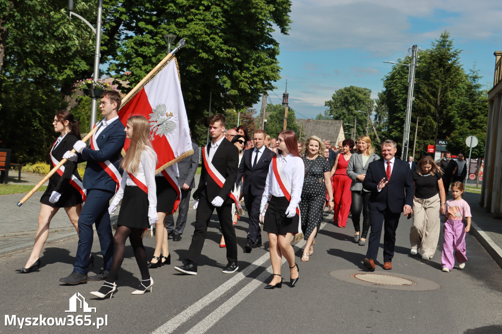 Fotorelacja I: Jubileusz 80-lecia Liceum Ogólnokształcącego w Koziegłowach