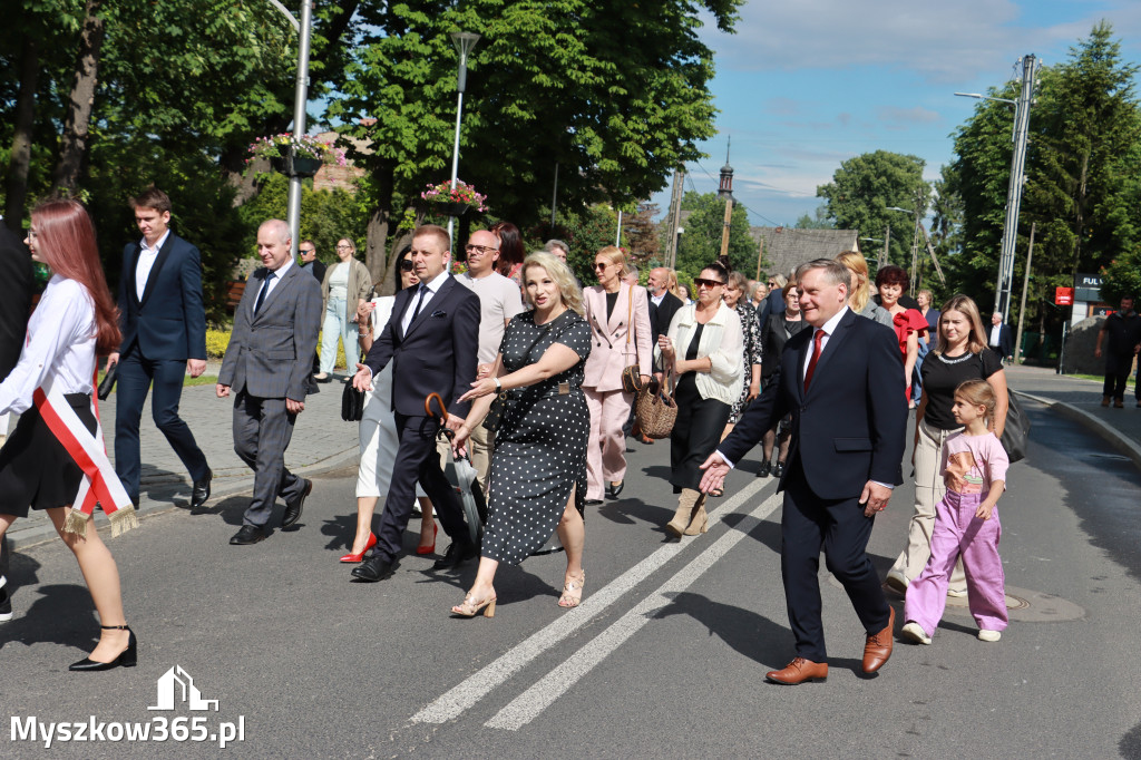 Fotorelacja I: Jubileusz 80-lecia Liceum Ogólnokształcącego w Koziegłowach