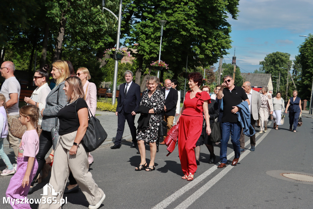 Fotorelacja I: Jubileusz 80-lecia Liceum Ogólnokształcącego w Koziegłowach